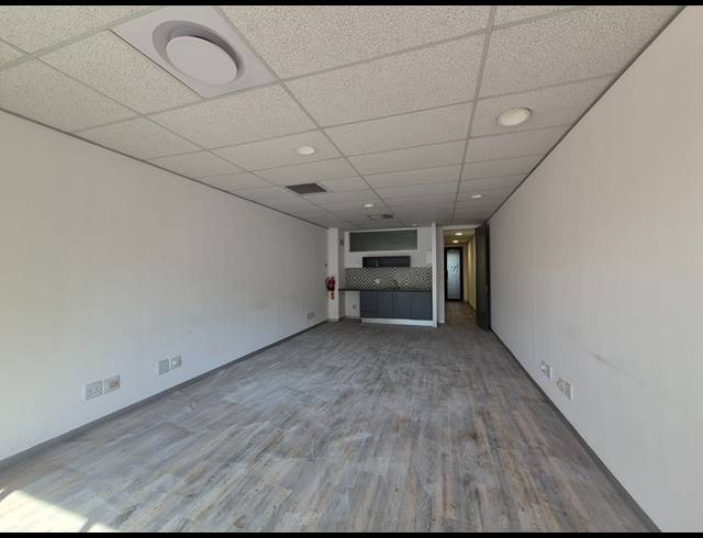 117M² OFFICE TO LET IN DUNKELD